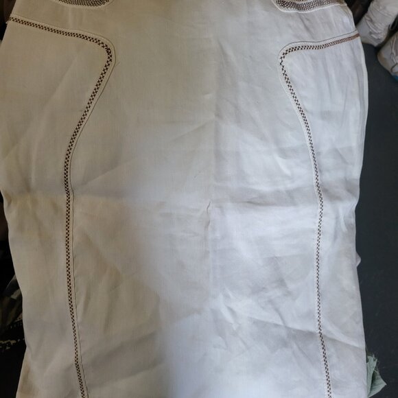 Skirt - Picture 4 of 5